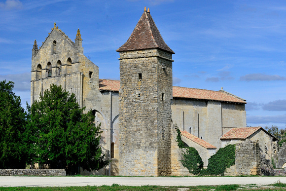 Abbaye Saint-Maurice de Blasimon,Gironde, France.