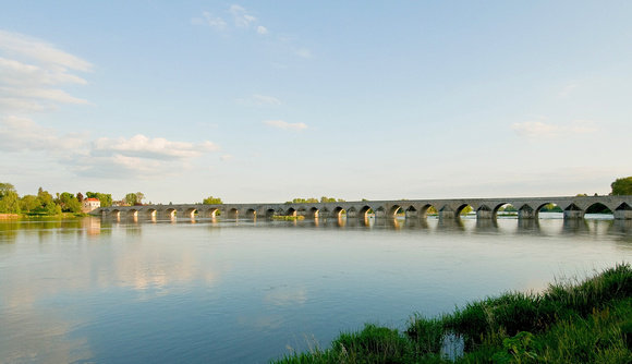 Pont de Beaugency, Loiret , France
